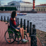 «Все начинается с человеческого отношения, а не пандусов»: интервью с блогером на коляске о доступной среде в Петербурге и флешмобе для Дудя