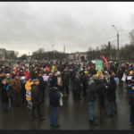 В Петербурге проходит митинг в защиту обрушившегося СКК