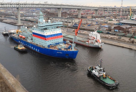 етербург и Владивосток предлагают включить в Северный морской путь