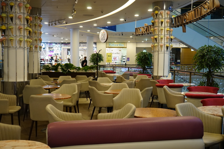 Рестораторы Петербурга с апреля смогут подать заявление на размещение «летних кафе»